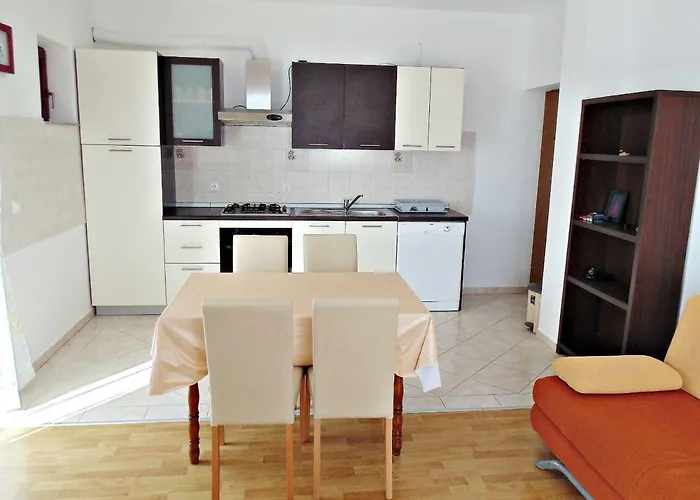 Lägenhet 1 Bedroom 55 M2