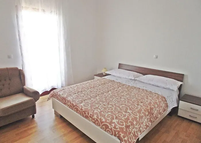 Lägenhet 1 Bedroom 55 M2